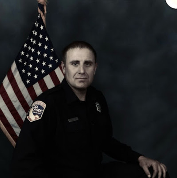 Profile Picture of Caleb Holloway (@calebhollowa523) on Poshmark