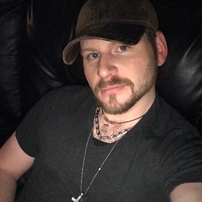 Profile Picture of Nicholas Joseph Mongello (@Husbear_1987) on Twitter