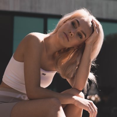 Profile Picture of Pip🕊 (@Piper_Harris) on Twitter
