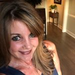 Profile Picture of Wendy McCarthy Mitchell (@wendyloumitchell) on Instagram
