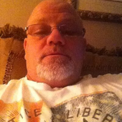 Profile Picture of Dennis Capps (@CappsDennis) on Twitter