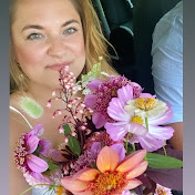 Profile Picture of Michaela Falk (@Die_Gartenela) on Youtube