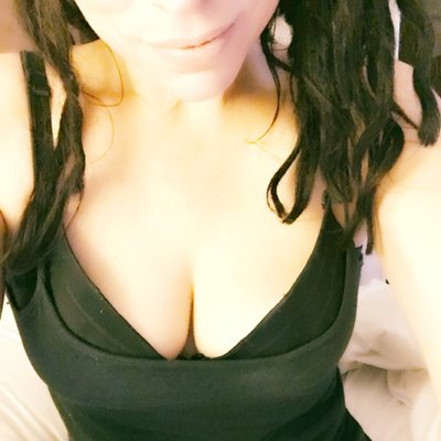Profile Picture of Jenna Lynn (@JennaLynn8910) on Twitter