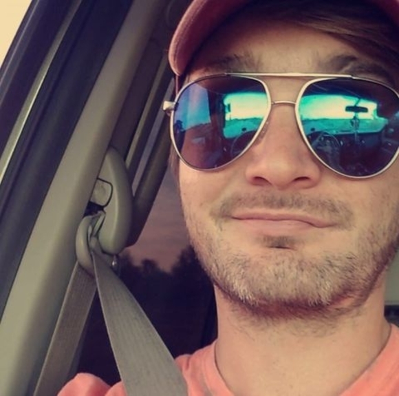 Profile Picture of Jeremy Cain (@jaycain20200) on Poshmark
