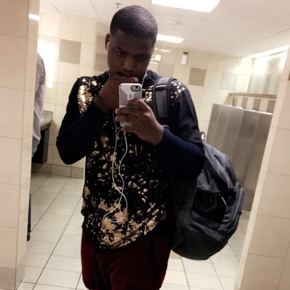 Profile Picture of Christian Gibbs (@bandman_bricks) on Poshmark