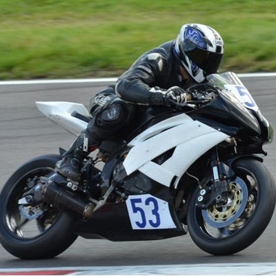 Profile Picture of Mike Rickards (@mikerickards53) on Twitter