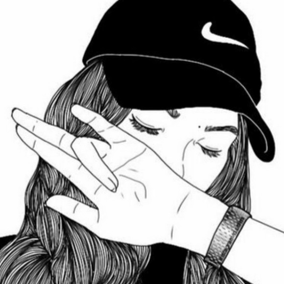 Profile Picture of Marianna Okenghe (@okenghm001) on Poshmark