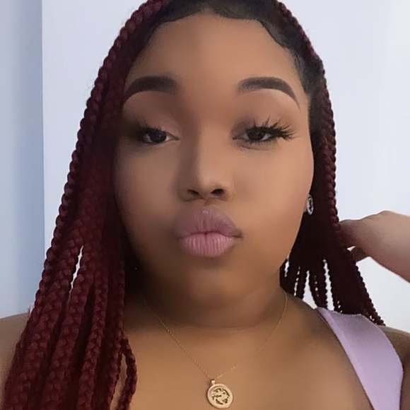 Profile Picture of Court Mcclaren (@mcclarenl101) on Poshmark