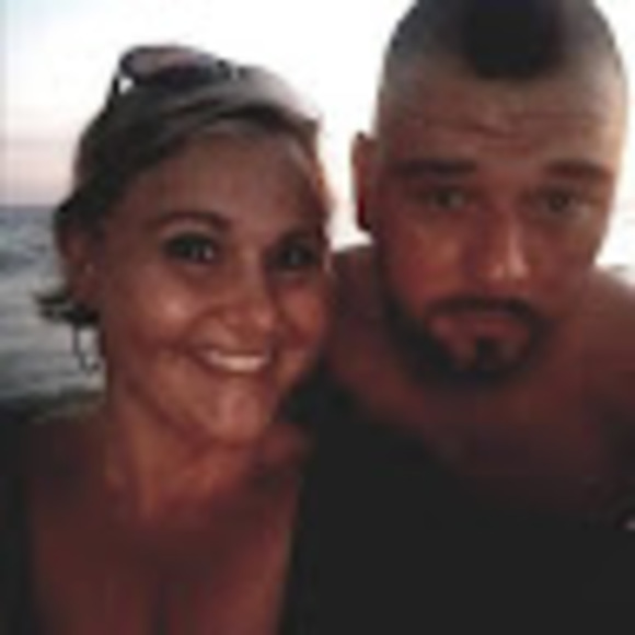 Profile Picture of Alisha Mewborn (@alishamewborn1) on Poshmark