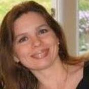 Profile Picture of Jean Perry (@jeanyjames) on Youtube