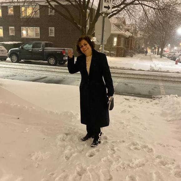 Profile Picture of Blanca darina Morales calderon (@blanquiz26) on Poshmark
