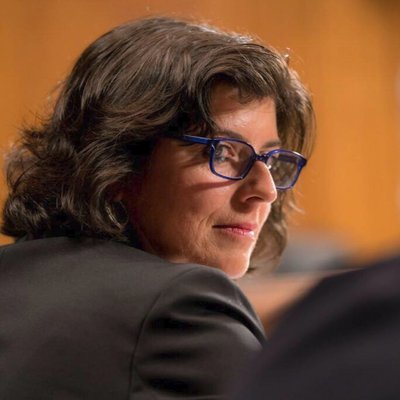 Profile Picture of Danielle Brian (@daniellebrian) on Twitter