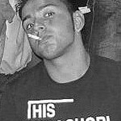 Profile Picture of Vito Simone (@vitobarbas) on Twitter