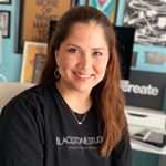 Profile Picture of Barbara | Graphic Designer (@blackstonestudio) on Instagram