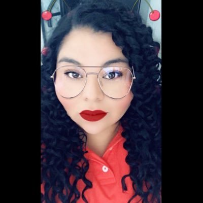 Profile Picture of Yulmi Floricel 😇😈 (@_Floricel_) on Twitter