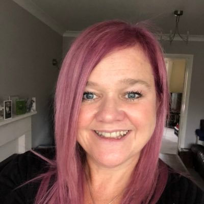 Profile Picture of Claire Bentley (@cbentleyhr) on Twitter