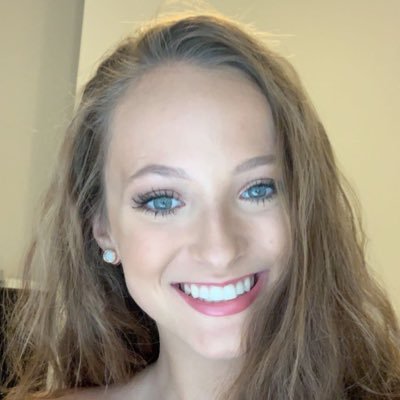 Profile Picture of Audrey (@Audrey_Hartley_) on Twitter