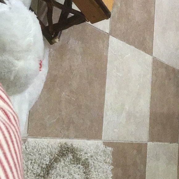 Profile Picture of Maryhelen Gregston (@mgregst) on Poshmark