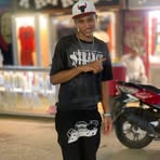 Profile Picture of Ana Crombo (@ana.crombo.2025) on Facebook