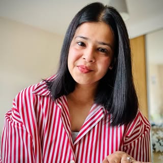 Profile Picture of Nupur Lakhe (@nupur_flipaleaf) on Instagram