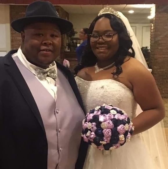 Profile Picture of Taron Smith (@taronsmith) on Poshmark