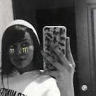 Profile Picture of   Maja 🌊 (@majasummer) |... (@majasummer) on Tiktok