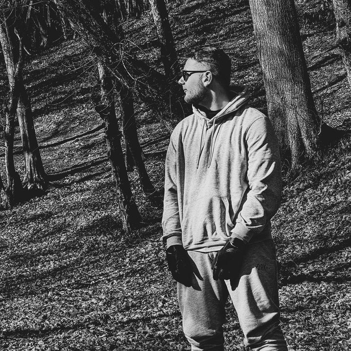 Profile Picture of   𝓓𝓪𝓷𝓲𝓮𝓵 (@danifelber)... (@danifelber) on Tiktok