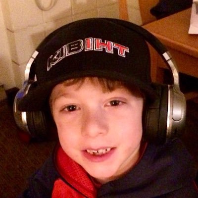 Profile Picture of Forster (@Jeremy54623561) on Twitter