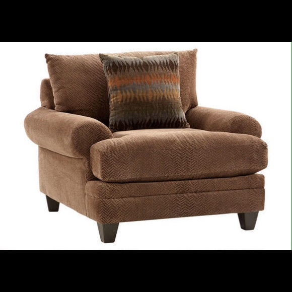 Profile Picture of Candice Spraggins (@tristen41) on Poshmark