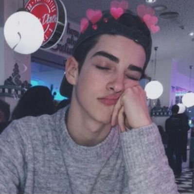 Profile Picture of ❇crystal Fuentes❇ (@CjfrCrystal) on Twitter