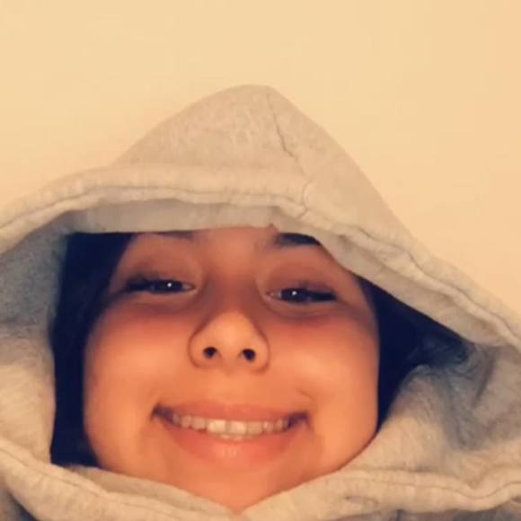 Profile Picture of Steven Parra (@steven1121) on Poshmark