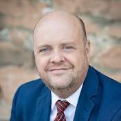 Profile Picture of Brian Urie (@brianurie) on Youtube