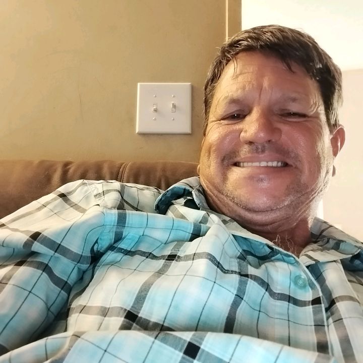Profile Picture of kennethboys (@@kennethboys) on Tiktok
