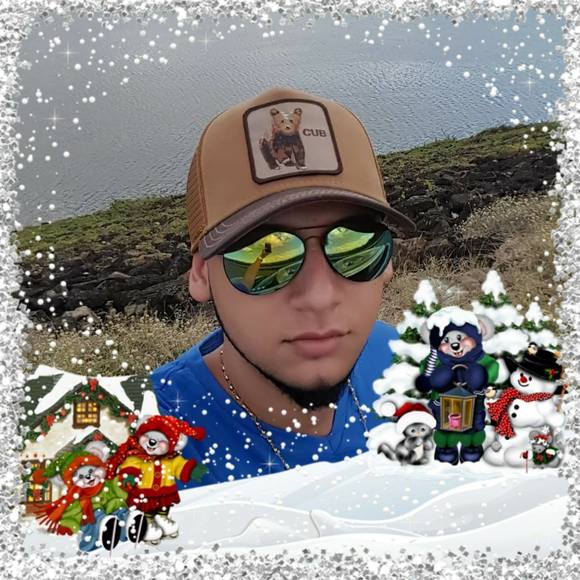 Profile Picture of Daniel Pena (@danielpena675) on Poshmark