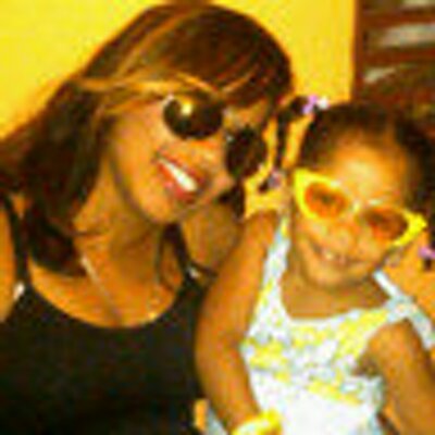 Profile Picture of Cinthia felix (@lacotiza23) on Twitter