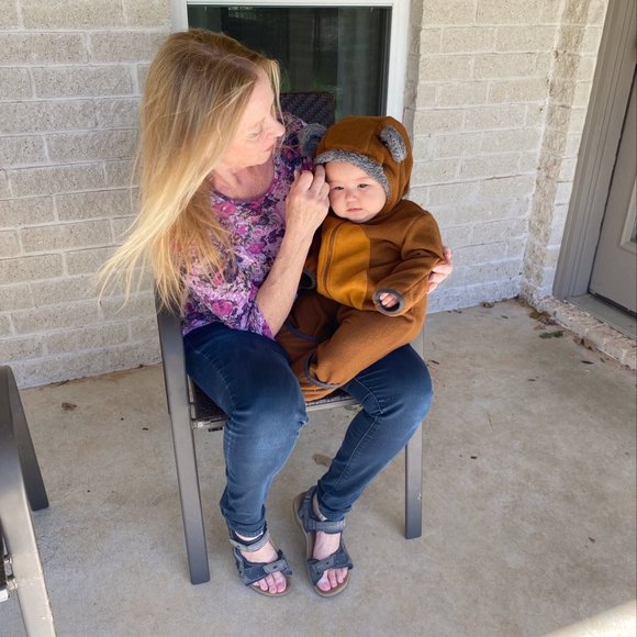 Profile Picture of Lois Pulliam (@lpulliam53) on Poshmark