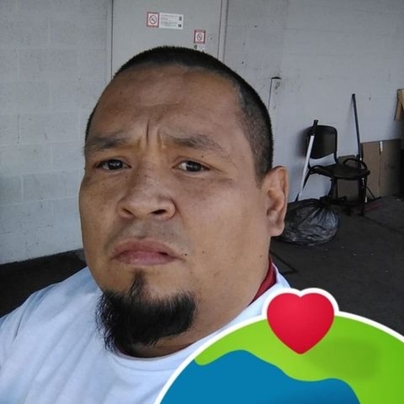 Profile Picture of Chris Mireles (@mireleschris219) on Poshmark
