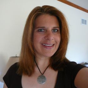 Profile Picture of stefanie davey (@kacz4310) on Pinterest