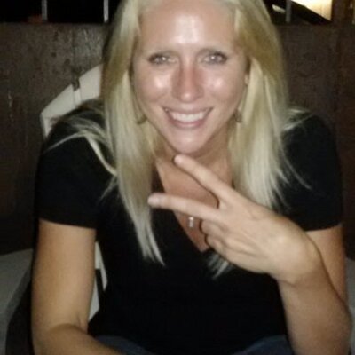 Profile Picture of Kelly McCloud (@highlanderchik) on Twitter