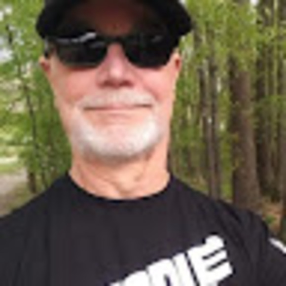 Profile Picture of Joey Shipp (@joey_shipp) on Poshmark