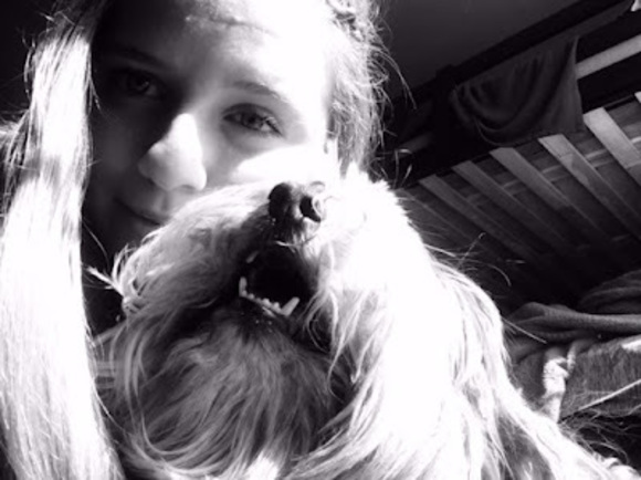 Profile Picture of Isabelle Hansen (@isabellehans393) on Poshmark