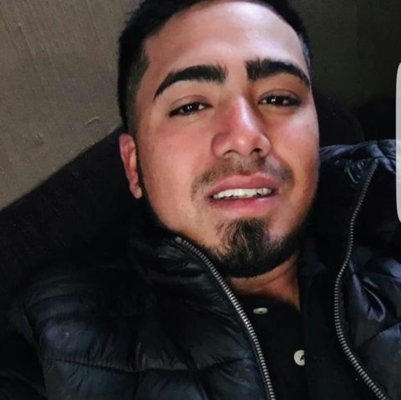 Profile Picture of Julian Barraza (@jb0659872) on Poshmark