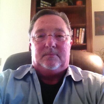 Profile Picture of David  Crutcher (@_dcrutch) on Twitter