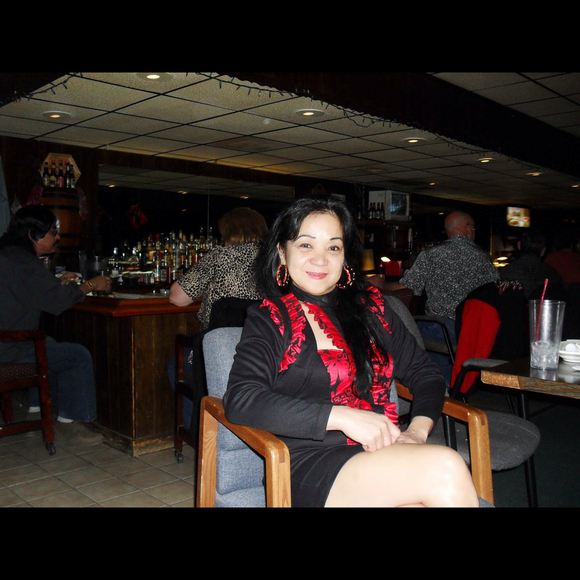 Profile Picture of Divinia Bowman (@divinia) on Poshmark