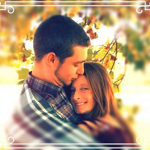 Profile Picture of Tonya Morrell (@tonyamorrell35) on Poshmark