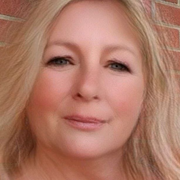 Profile Picture of Tina Raymer (@tinker75144122) on Tiktok