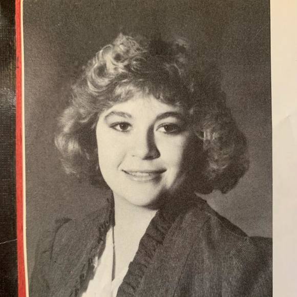 Kayce Hycz-cooper - Poshmark Profile Picture of Kayce Hycz-cooper (@ladykaycadea) on Poshmark