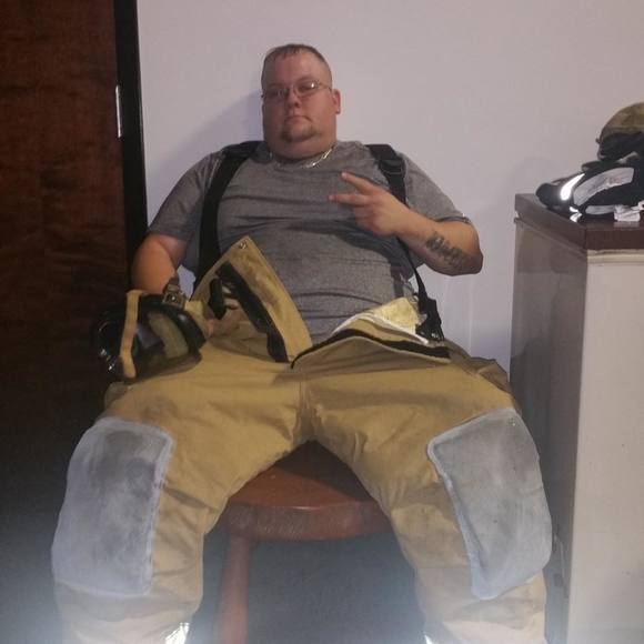 Profile Picture of Justin Campbell (@justincampbe872) on Poshmark