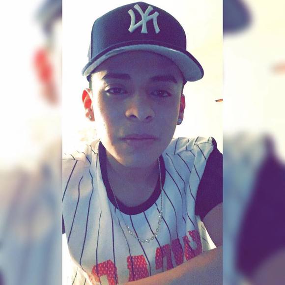 Profile Picture of Victor Morante (@victor201) on Poshmark