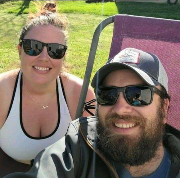 Profile Picture of Ashton Reid (@smileandnod37) on Poshmark